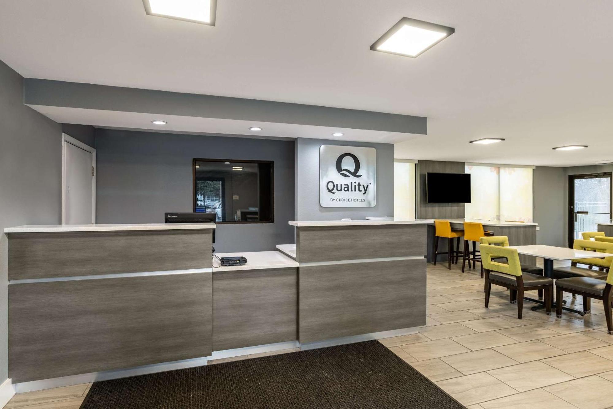 Quality Inn Asheville Airport Fletcher Bagian luar foto